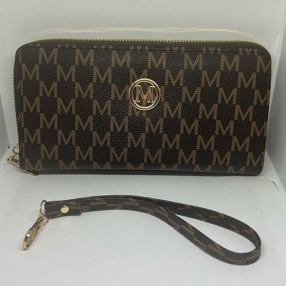 M Print Brown Women’s Wallet - Picture 1 of 4
